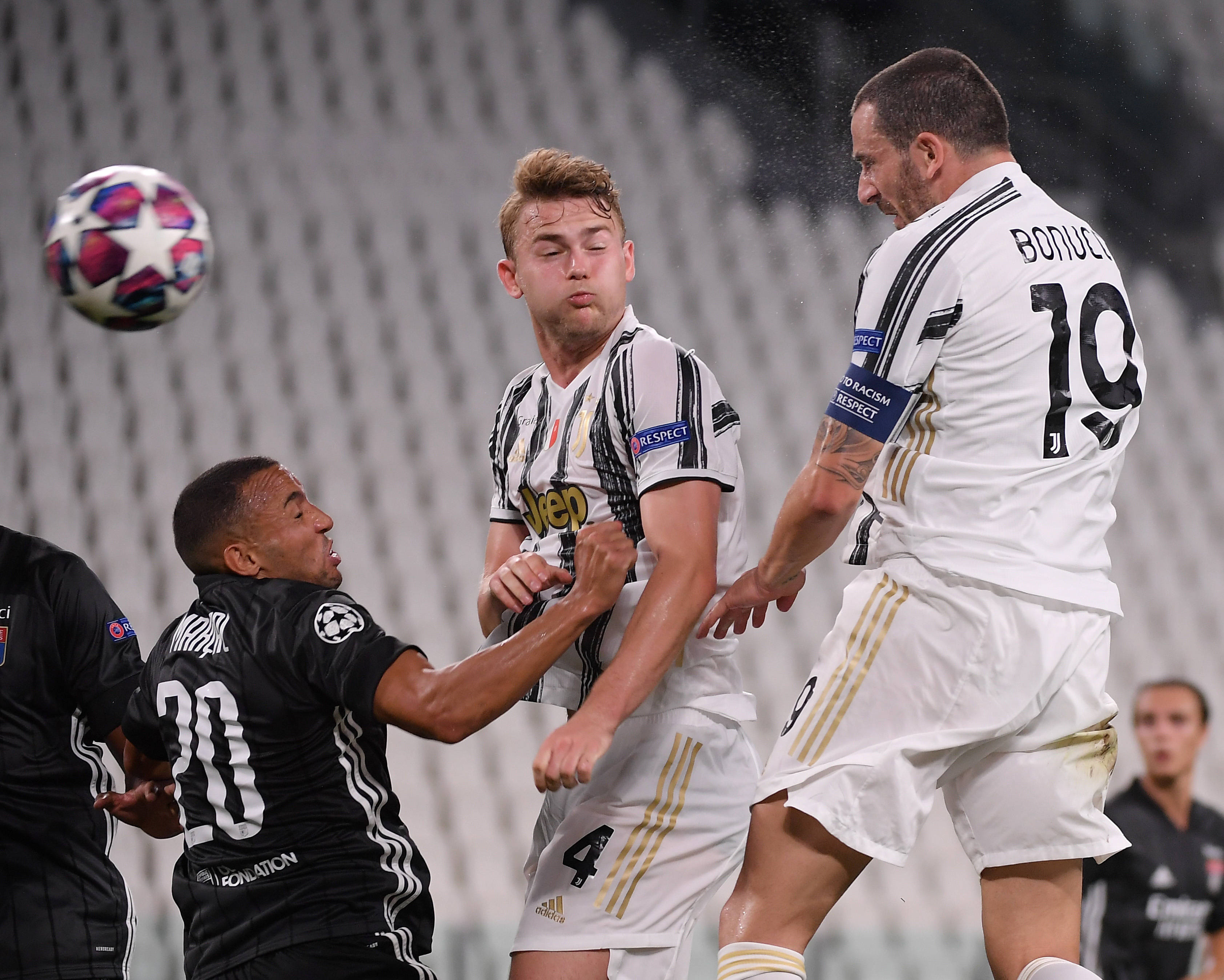 包含法甲赛程吃紧，尤文图斯集结日队长鼓劲，话题不断，赛程密集仍需轮换的词条-九游体育入口