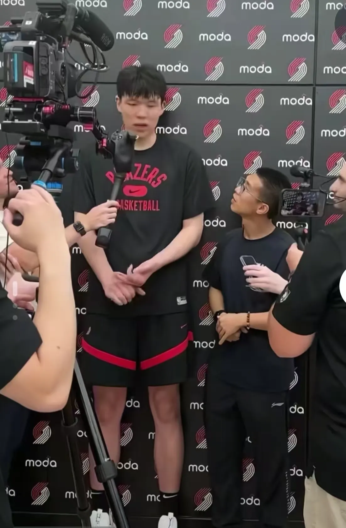 包含亚特兰大迎CBA季后赛关键赛，赛后再遭质疑，气氛紧张，训练强度明显提升的词条-九游体育APP